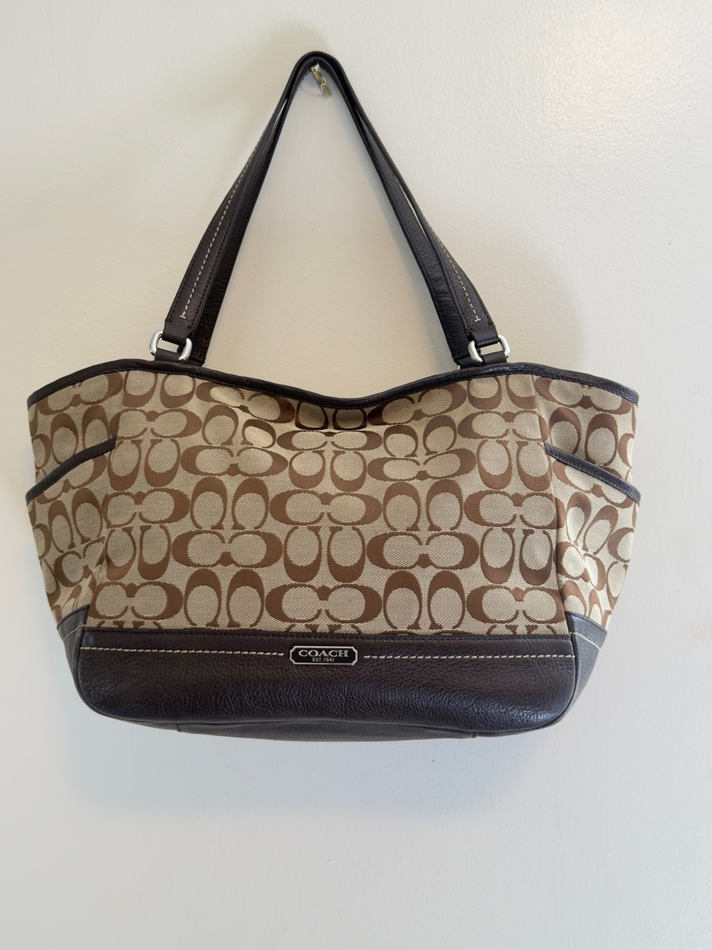 COACH Park Signature Carrie Tote Bag Khaki Brown Monogram F23297